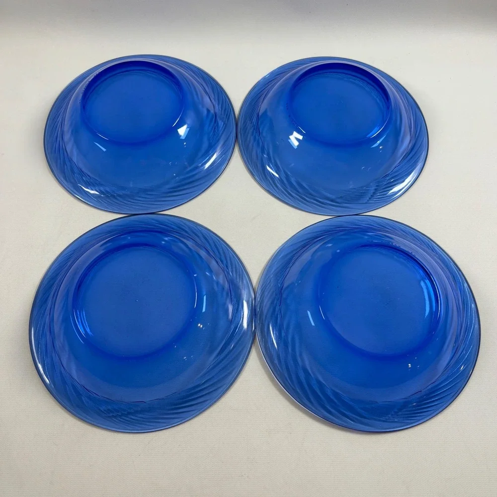 Pyrex Festiva Cobalt Blue 7.5